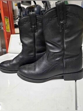 Ariat Black Leather Western Boots